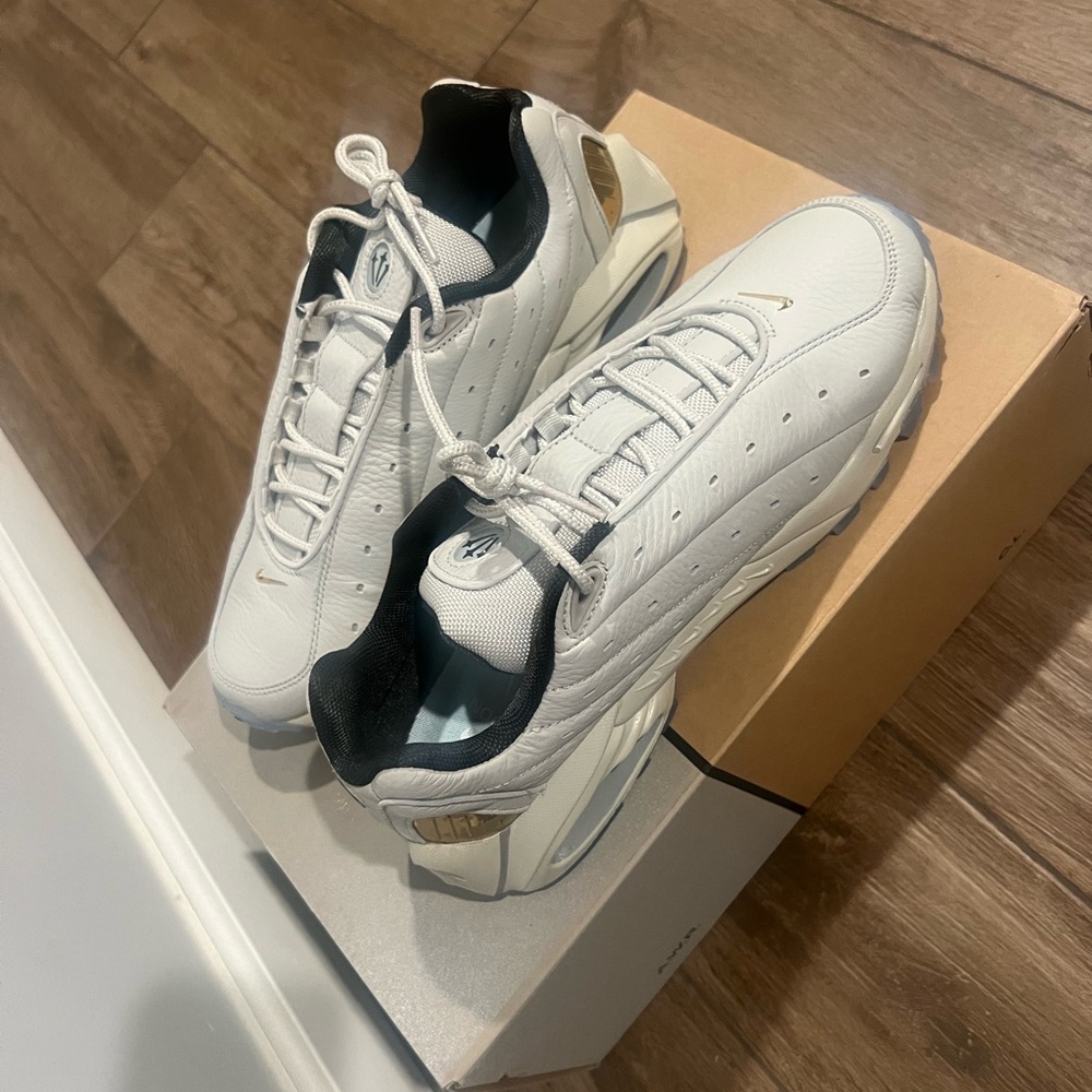 Drake Nike NOCTA x Hot Step Air Terra Sneaker in light Bone / Gold